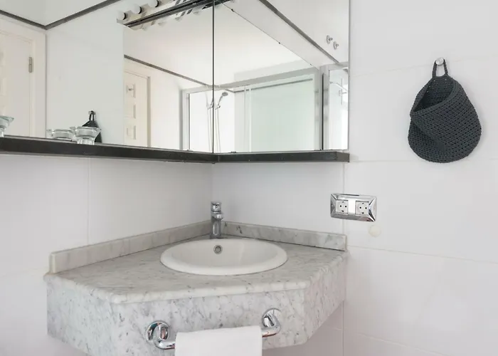 Superior G: Private Pool & Concierge איקוד דה לוס וינוס